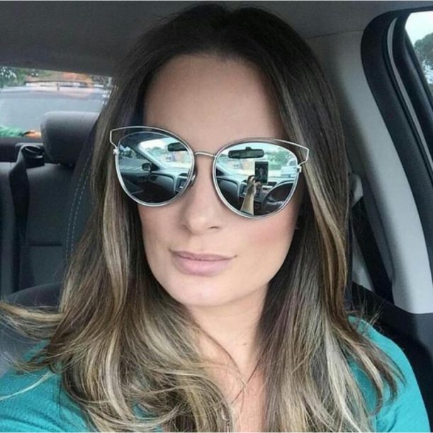 a54fa68e-625f-4611-a20b-7637ade88050-1000x1000