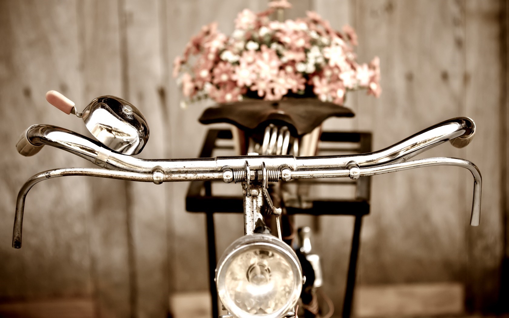 bicycle-macro-classic-vintage-flowers-retro-bokeh-wallpaper