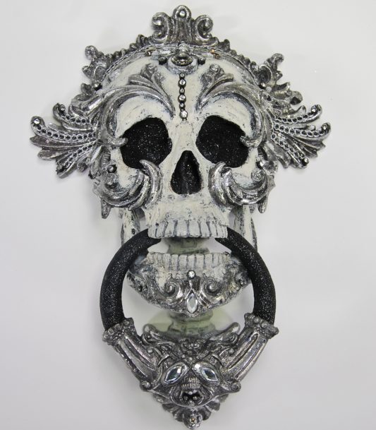 katherine-s-collection-skull-door-knocker-3_original