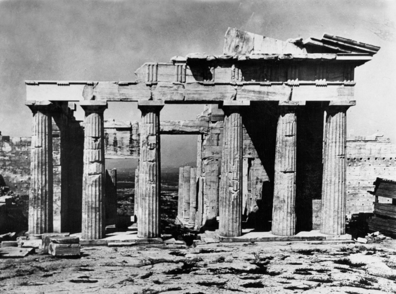 Τα Προπύλαια της Ακρόπολης των Αθηνών